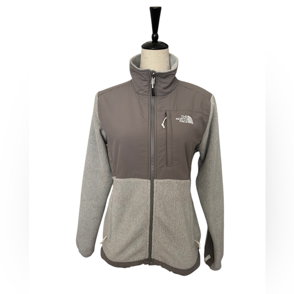 The North Face Denali fleece jacket. Color: Grey. Size: Small.